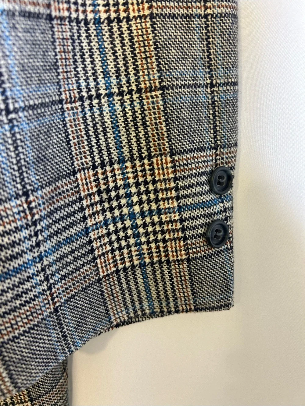 Vintage Men's Gray Glen Plaid Blazer - Classic Two-Button Sport Coat
